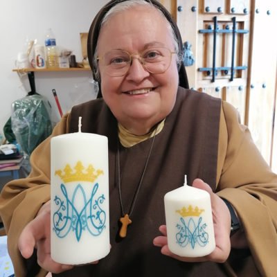 Vela Virgen Maria