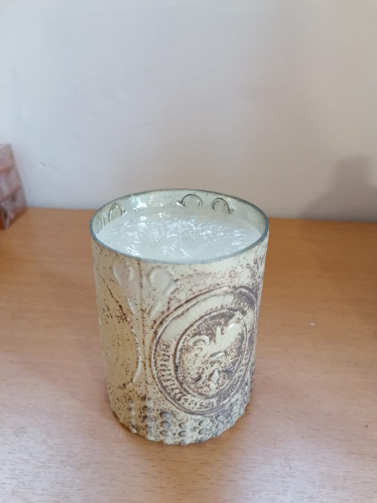 Vela artesana de parafina aroma nardo frasco cilíndrico